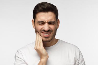 man in need of root canal in arlington wa